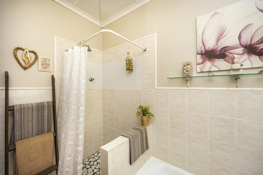 3 Bedroom Property for Sale in Summerpride Eastern Cape